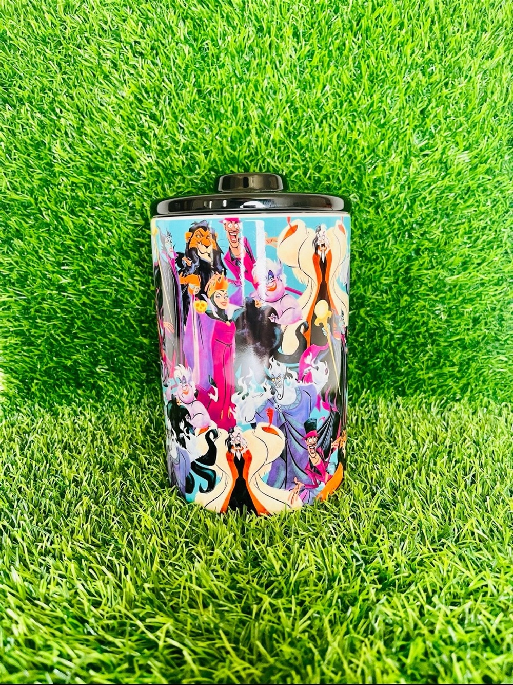 NWT Disney Villains Kitchen  cookie Jar
